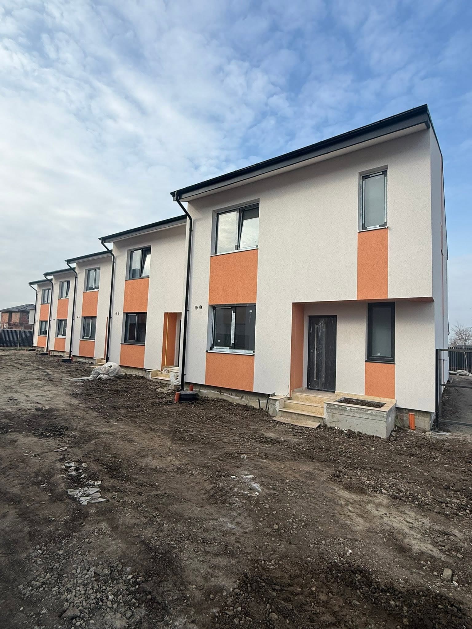 Casă înșiruită — Sfera Bragadiru 4