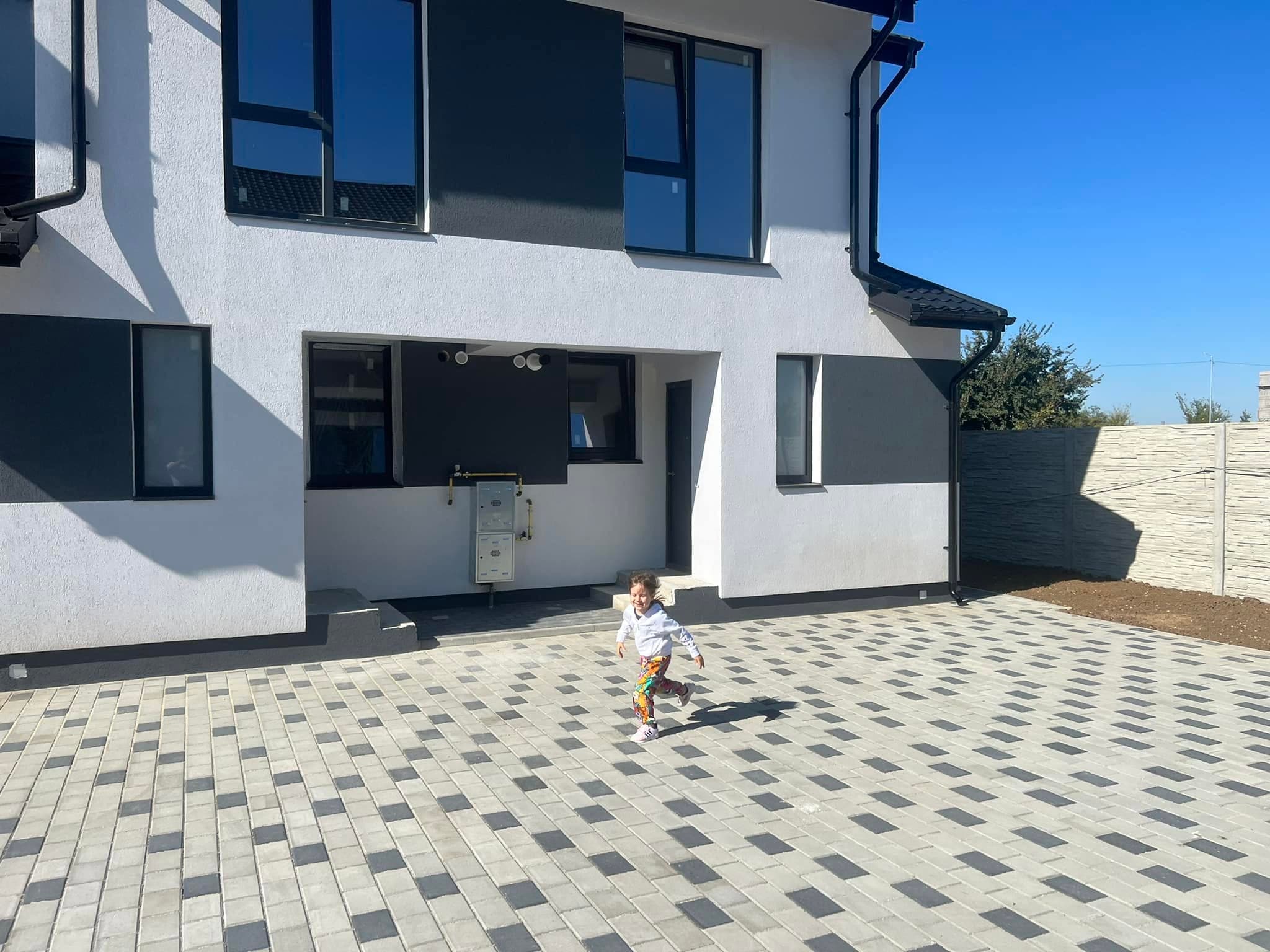 Modern duplex — Sfera Ghencea 2